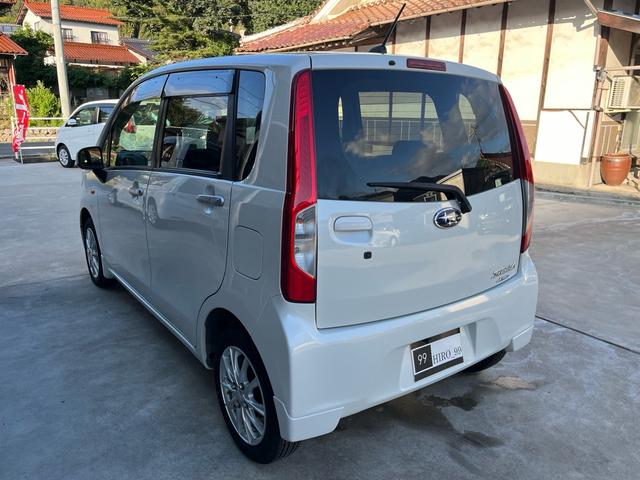 ステラ Ｌリミテッド　スマートアシスト　４ＷＤ　スマートキー　プッシュスタート　ナビ・ワンセグＴＶ　バックカメラ　ＥＴＣ　禁煙車　新品タイヤ装着　エコアイドル　社外１４インチＡＷ　盗難防止システム　衝突安全ボディ（2枚目）