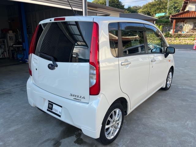 ステラ Ｌリミテッド　スマートアシスト　４ＷＤ　スマートキー　プッシュスタート　ナビ・ワンセグＴＶ　バックカメラ　ＥＴＣ　禁煙車　新品タイヤ装着　エコアイドル　社外１４インチＡＷ　盗難防止システム　衝突安全ボディ（4枚目）