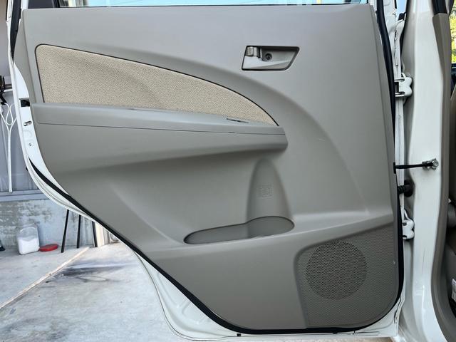 ステラ Ｌリミテッド　スマートアシスト　４ＷＤ　スマートキー　プッシュスタート　ナビ・ワンセグＴＶ　バックカメラ　ＥＴＣ　禁煙車　新品タイヤ装着　エコアイドル　社外１４インチＡＷ　盗難防止システム　衝突安全ボディ（44枚目）