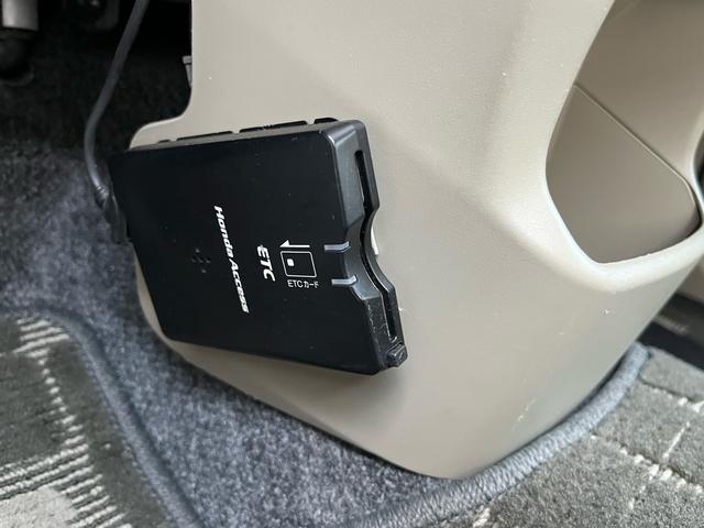 ステラ Ｌリミテッド　スマートアシスト　４ＷＤ　スマートキー　プッシュスタート　ナビ・ワンセグＴＶ　バックカメラ　ＥＴＣ　禁煙車　新品タイヤ装着　エコアイドル　社外１４インチＡＷ　盗難防止システム　衝突安全ボディ（45枚目）