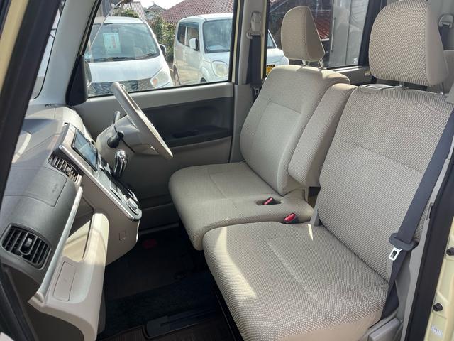 タント Ｘ　スマートキー　プッシュスタート　ナビ・フルセグＴＶ　左電動スライドドア　ＥＴＣ　禁煙車　新品バッテリー　エコアイドル　オートライト　ＵＶカットガラス　盗難防止システム　衝突安全ボディ（9枚目）