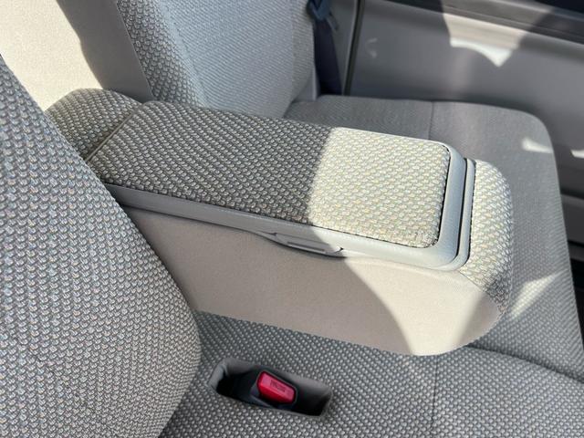 タント Ｘ　スマートキー　プッシュスタート　ナビ・フルセグＴＶ　左電動スライドドア　ＥＴＣ　禁煙車　新品バッテリー　エコアイドル　オートライト　ＵＶカットガラス　盗難防止システム　衝突安全ボディ（36枚目）