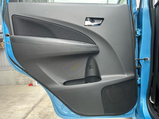 ステラ カスタムＲ　スマートキー　プッシュスタート　ＥＴＣ　ＨＩＤ　ＵＶカットガラス　盗難防止システム　衝突安全ボディ（44枚目）