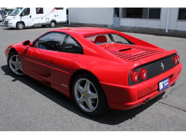 Ｆ３５５ ベルリネッタ　クラシケ認定車両　ディーラー車　ＸＲシャーシ　ロッソコルサ／ブラックレザーシート　純正１８インチアルミホイール（6枚目）