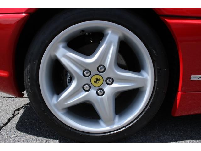 Ｆ３５５ ベルリネッタ　クラシケ認定車両　ディーラー車　ＸＲシャーシ　ロッソコルサ／ブラックレザーシート　純正１８インチアルミホイール（31枚目）