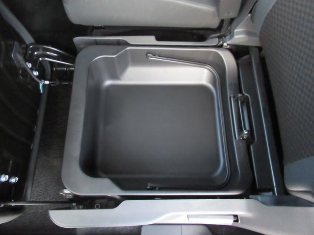 ハスラー Ｊ　ＳＴＹＬＥ　ＩＩ　ＭＲ４１Ｓ　２型　オートライト　プッシュスタート　シートヒーター　純正ナビ　ＥＴＣ　オートエアコン　スズキセーフティーサポート　衝突被害軽減システム　アイドリングストップ　横滑り防止機能　衝突安全ボディ　盗難防止システ（17枚目）