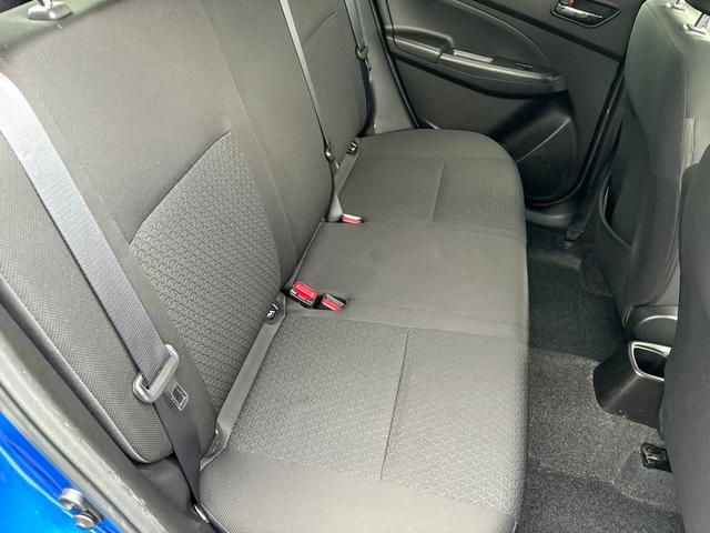 スイフト XG 2型 プッシュスタート シートヒーター オートライト オートエアコン スズキセーフティーサポート 衝突安全ボディ 横滑り防止機能 盗難防止システム 衝突被害軽減システム(4枚目)