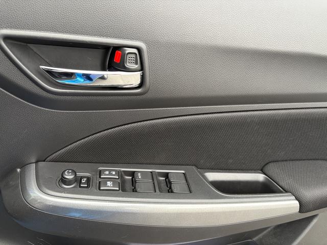 スイフト XG 2型 プッシュスタート シートヒーター オートライト オートエアコン スズキセーフティーサポート 衝突安全ボディ 横滑り防止機能 盗難防止システム 衝突被害軽減システム(15枚目)