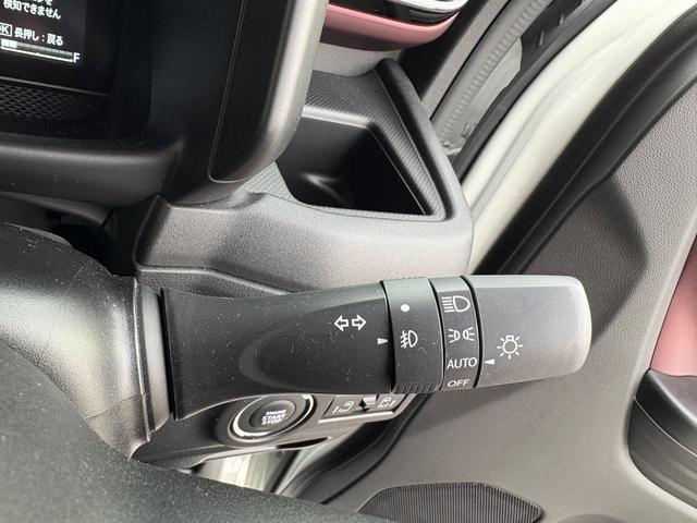 スペーシアカスタム カスタム　ＨＹＢＲＩＤ　ＸＳ　バックカメラ　オートライト　Ｂｌｕｅｔｏｏｔｈ　スライドドア　純正ナビ　プッシュスタート　シートヒーター　オートエアコン　スズキセーフティーサポート　衝突被害軽減システム　アイドリングストップ（9枚目）