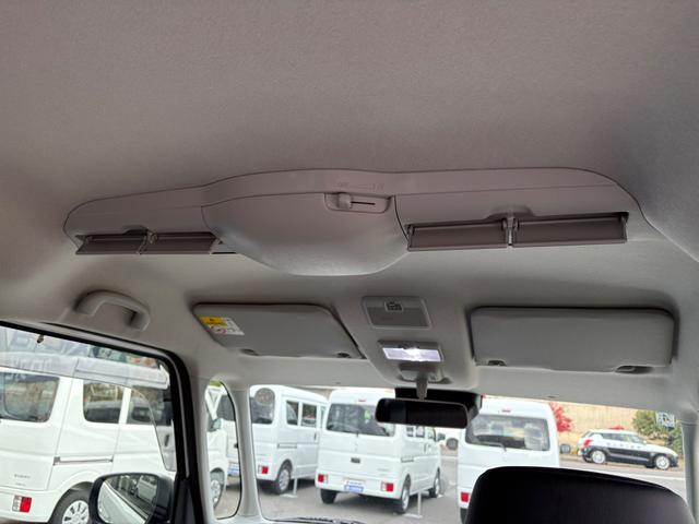 スペーシアカスタム カスタム　ＨＹＢＲＩＤ　ＸＳ　バックカメラ　オートライト　Ｂｌｕｅｔｏｏｔｈ　スライドドア　純正ナビ　プッシュスタート　シートヒーター　オートエアコン　スズキセーフティーサポート　衝突被害軽減システム　アイドリングストップ（19枚目）