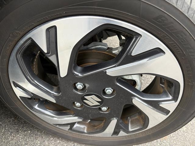 スペーシアカスタム カスタム　ＨＹＢＲＩＤ　ＸＳ　バックカメラ　オートライト　Ｂｌｕｅｔｏｏｔｈ　スライドドア　純正ナビ　プッシュスタート　シートヒーター　オートエアコン　スズキセーフティーサポート　衝突被害軽減システム　アイドリングストップ（31枚目）