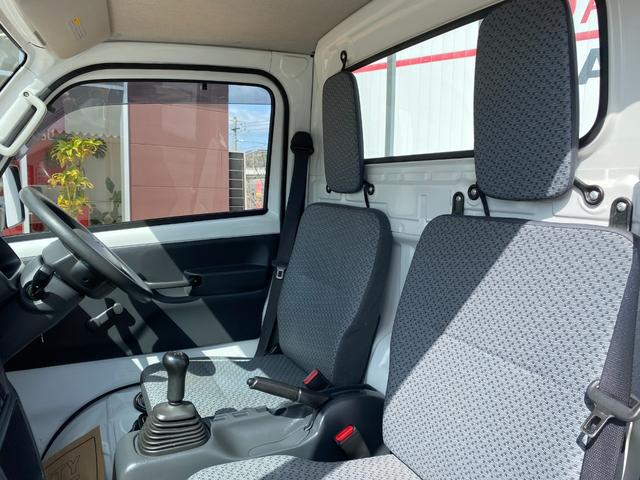 キャリイトラック ＫＣエアコン・パワステ　軽トラック　ＭＴ　エアコン　パワーステアリング　運転席エアバッグ　ＣＤ　ＭＤ　カセット（21枚目）
