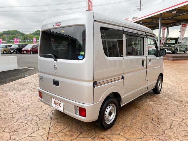 日産 ＮＶ１００クリッパーバン