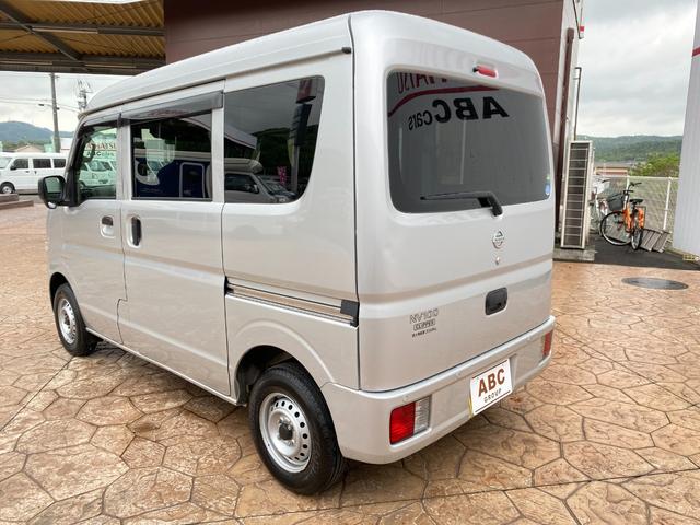 日産 ＮＶ１００クリッパーバン