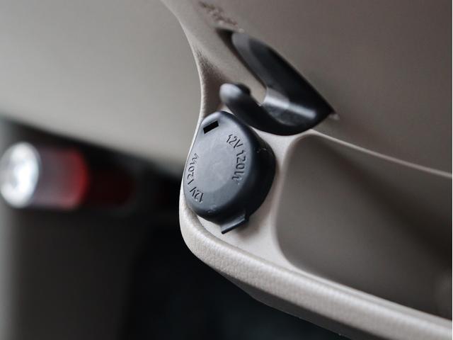 ｅＫワゴン Ｅ　キーレス　運転席シートヒーター　運転席助手席エアバック　パワーウィンドウ　電動格納ミラー　ＣＤオーディオ　ＡＵＸ　ベンチシート　パワーステアリング　フロアマット　サイドドアバイザー　マニュアルエアコン（20枚目）