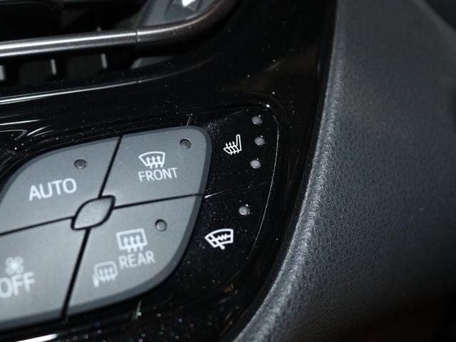 C-HR G LEDエディション クルーズコントロール バックカメラ 運転席・助手席シートヒーター ナビ ETC フルセグ Bluetooth LEDヘッドライト フロントフォグランプ スマートキー CD DVD 電動格納ミラー(15枚目)