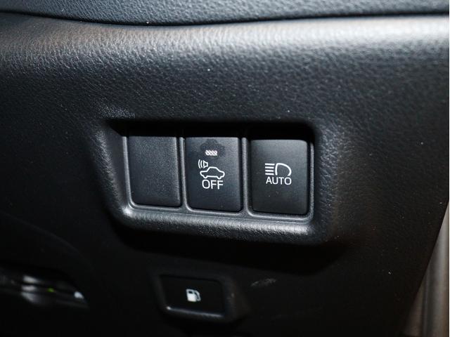C-HR G LEDエディション クルーズコントロール バックカメラ 運転席・助手席シートヒーター ナビ ETC フルセグ Bluetooth LEDヘッドライト フロントフォグランプ スマートキー CD DVD 電動格納ミラー(18枚目)