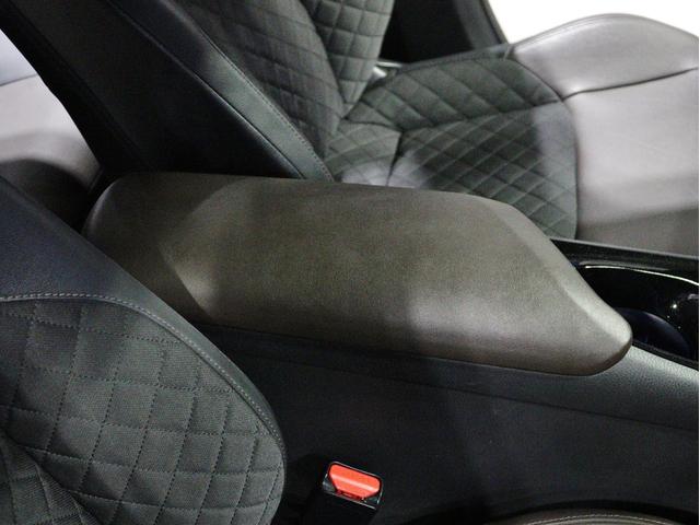 C-HR G LEDエディション クルーズコントロール バックカメラ 運転席・助手席シートヒーター ナビ ETC フルセグ Bluetooth LEDヘッドライト フロントフォグランプ スマートキー CD DVD 電動格納ミラー(43枚目)