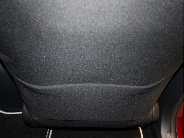 C-HR G LEDエディション クルーズコントロール バックカメラ 運転席・助手席シートヒーター ナビ ETC フルセグ Bluetooth LEDヘッドライト フロントフォグランプ スマートキー CD DVD 電動格納ミラー(51枚目)