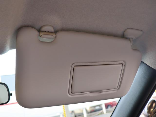 ジューク 16GT FOUR タイプV 4WD ターボ ナビ ETC スマートキー オートライト フロントフォグランプ 純正アルミホイール フルセグ 電動格納ミラー フロアマット サイドドアバイザー 運転席・助手席エアバック オートエアコン(42枚目)