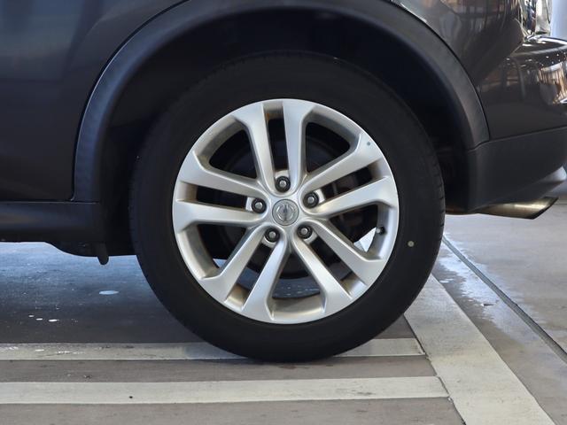 ジューク 16GT FOUR タイプV 4WD ターボ ナビ ETC スマートキー オートライト フロントフォグランプ 純正アルミホイール フルセグ 電動格納ミラー フロアマット サイドドアバイザー 運転席・助手席エアバック オートエアコン(55枚目)