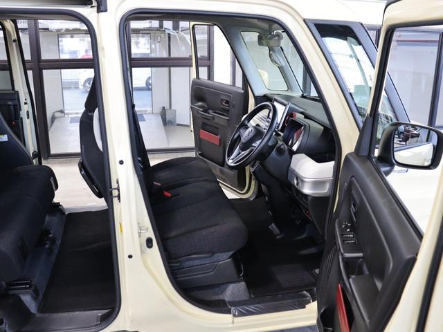 スペーシア ハイブリッドＸ　衝突被害軽減システム　両側パワースライドドア　８インチナビ　運転席シートヒーター　ＥＴＣ　天井サーキュレーター　オートライト　スマートキー　フルセグ　Ｂｌｕｅｔｏｏｔｈ　ＵＳＢ入力端子　フロアマット（29枚目）