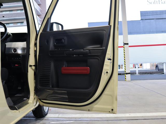 スペーシア ハイブリッドＸ　衝突被害軽減システム　両側パワースライドドア　８インチナビ　運転席シートヒーター　ＥＴＣ　天井サーキュレーター　オートライト　スマートキー　フルセグ　Ｂｌｕｅｔｏｏｔｈ　ＵＳＢ入力端子　フロアマット（40枚目）