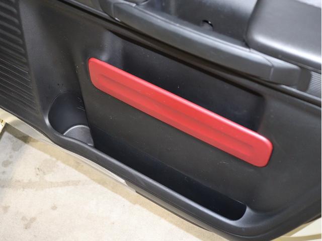 スペーシア ハイブリッドＸ　衝突被害軽減システム　両側パワースライドドア　８インチナビ　運転席シートヒーター　ＥＴＣ　天井サーキュレーター　オートライト　スマートキー　フルセグ　Ｂｌｕｅｔｏｏｔｈ　ＵＳＢ入力端子　フロアマット（42枚目）