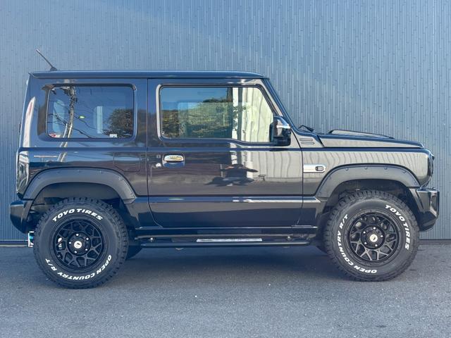 ジムニー XC グレッディマフラー シートカバー ナビ バックモニター ロッソモデロ トーヨータイヤオープンカントリー(4枚目)