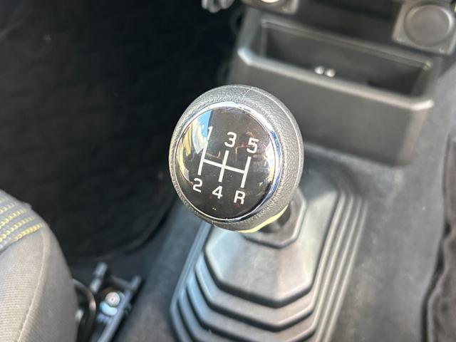 ジムニーシエラ JC リフトアップ マフラー アルミホイール 社外テールレンズ サイドステップ オープンカントリー ナビ バックモニター(28枚目)