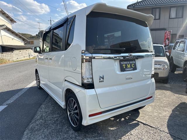 Ｎ－ＢＯＸカスタム Ｇ・ターボパッケージ　ＥＴＣ　バックカメラ　両側電動スライドドア　ナビ　ＴＶ　オートクルーズコントロール　オートライト　ＨＩＤ　スマートキー　電動格納ミラー　ベンチシート　ＣＶＴ　盗難防止システム　ＡＢＳ　ＥＳＣ　ＣＤ（17枚目）