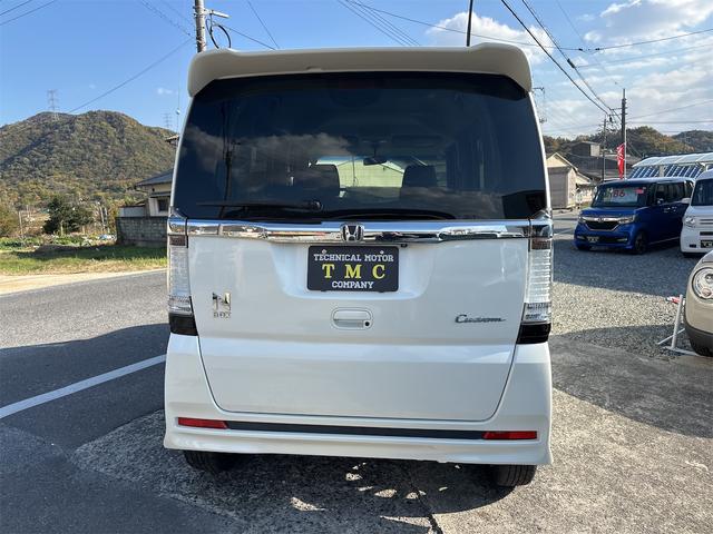 Ｎ－ＢＯＸカスタム Ｇ・ターボパッケージ　ＥＴＣ　バックカメラ　両側電動スライドドア　ナビ　ＴＶ　オートクルーズコントロール　オートライト　ＨＩＤ　スマートキー　電動格納ミラー　ベンチシート　ＣＶＴ　盗難防止システム　ＡＢＳ　ＥＳＣ　ＣＤ（18枚目）