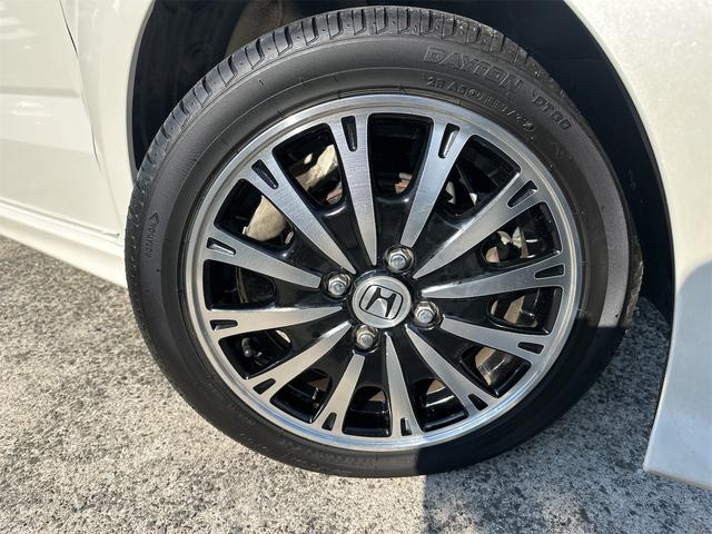 Ｎ－ＢＯＸカスタム Ｇ・ターボパッケージ　ＥＴＣ　バックカメラ　両側電動スライドドア　ナビ　ＴＶ　オートクルーズコントロール　オートライト　ＨＩＤ　スマートキー　電動格納ミラー　ベンチシート　ＣＶＴ　盗難防止システム　ＡＢＳ　ＥＳＣ　ＣＤ（22枚目）