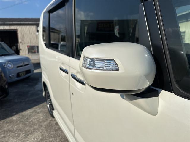 Ｎ－ＢＯＸカスタム Ｇ・ターボパッケージ　ＥＴＣ　バックカメラ　両側電動スライドドア　ナビ　ＴＶ　オートクルーズコントロール　オートライト　ＨＩＤ　スマートキー　電動格納ミラー　ベンチシート　ＣＶＴ　盗難防止システム　ＡＢＳ　ＥＳＣ　ＣＤ（32枚目）