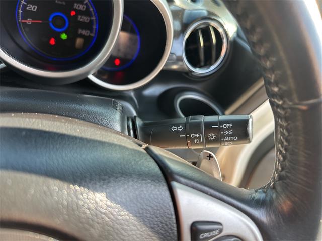 Ｎ－ＢＯＸカスタム Ｇ・ターボパッケージ　ＥＴＣ　バックカメラ　両側電動スライドドア　ナビ　ＴＶ　オートクルーズコントロール　オートライト　ＨＩＤ　スマートキー　電動格納ミラー　ベンチシート　ＣＶＴ　盗難防止システム　ＡＢＳ　ＥＳＣ　ＣＤ（45枚目）