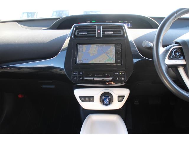 プリウス Ａツーリングセレクション　レザーシート　シートヒーター　純正ナビＴＶ　バックカメラ　オートクルーズ　ドライブレコーダー　スマートキー　コーナーセンサー　スペアキー（32枚目）