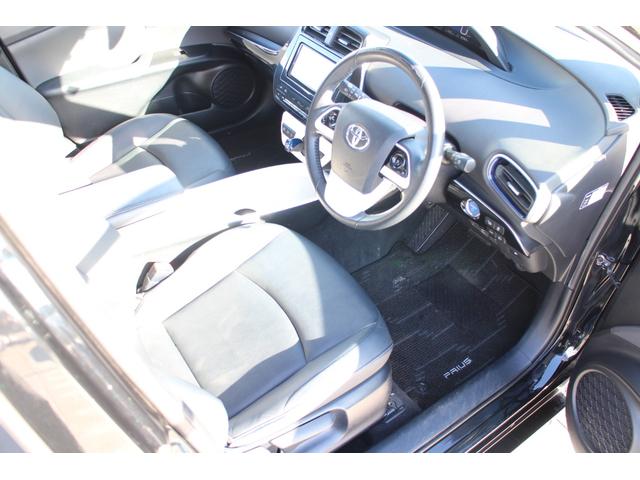 プリウス Ａツーリングセレクション　レザーシート　シートヒーター　純正ナビＴＶ　バックカメラ　オートクルーズ　ドライブレコーダー　スマートキー　コーナーセンサー　スペアキー（34枚目）