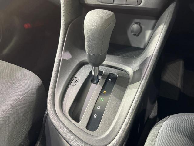 X トヨタセーフティーセンス 禁煙車 SDナビ バックカメラ Bluetooth再生 スマートキー オートマチックハイビーム 車線逸脱警報 オートライト プライバシーガラス 盗難防止装置 ETC(27枚目)
