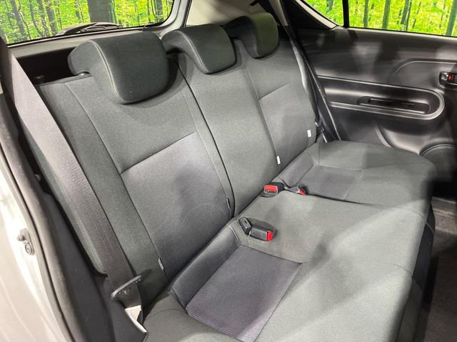 S トヨタセーフティーセンス SDナビ ETC 禁煙車 Bluetooth再生 横滑り防止装置 車線逸脱防止装置 オートエアコン 電動格納ミラー パワーウィンドウ パワーステアリング(10枚目)
