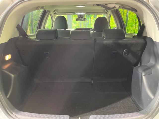 S トヨタセーフティーセンス SDナビ ETC 禁煙車 Bluetooth再生 横滑り防止装置 車線逸脱防止装置 オートエアコン 電動格納ミラー パワーウィンドウ パワーステアリング(11枚目)