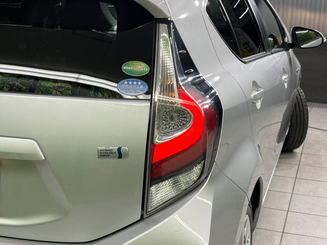 S トヨタセーフティーセンス SDナビ ETC 禁煙車 Bluetooth再生 横滑り防止装置 車線逸脱防止装置 オートエアコン 電動格納ミラー パワーウィンドウ パワーステアリング(44枚目)