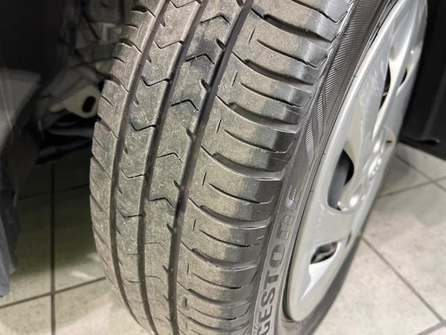 S トヨタセーフティーセンス SDナビ ETC 禁煙車 Bluetooth再生 横滑り防止装置 車線逸脱防止装置 オートエアコン 電動格納ミラー パワーウィンドウ パワーステアリング(46枚目)
