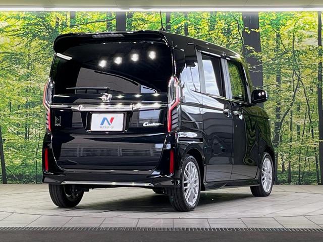 Ｎ－ＢＯＸカスタム Ｌターボ　両側電動スライドドア　純正８型ナビ　バックカメラ　衝突軽減装置　レーダークルーズ　禁煙車　ハーフレザーシート　コーナーセンサー　スマートキー　ＬＥＤヘッドライト　ＥＴＣ　オートマチックハイビーム（17枚目）