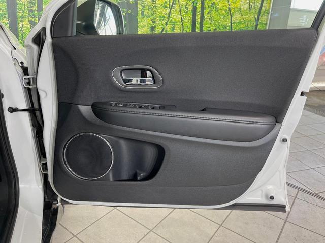 ヴェゼル ハイブリッドX・ホンダセンシング 純正ナビ バックカメラ 衝突軽減装置 ドラレコ ETC レーダークルーズ LEDヘッド パドルシフト ステアリングスイッチ 純正16インチアルミ オートライト オートエアコン 車線逸脱警報 禁煙車(49枚目)