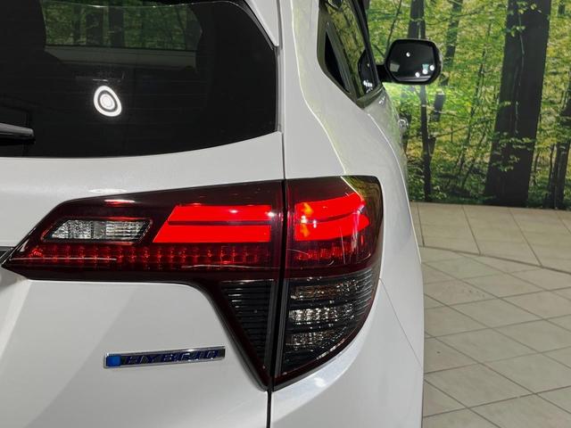 ヴェゼル ハイブリッドX・ホンダセンシング 純正ナビ バックカメラ 衝突軽減装置 ドラレコ ETC レーダークルーズ LEDヘッド パドルシフト ステアリングスイッチ 純正16インチアルミ オートライト オートエアコン 車線逸脱警報 禁煙車(60枚目)