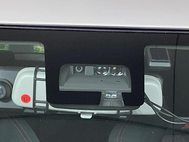 スイフトスポーツ ベースグレード　ＭＴ車　ディスプレイオーディオ　バックカメラ　衝突軽減装置　ドラレコ　ＥＴＣ　デジタルインナーミラー　ＬＥＤヘッドライト　運転席シートヒーター　スマートキー　クルーズコントロール　コーナーセンサー（5枚目）