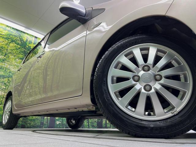 ミライース Ｘ　リミテッドＳＡ　衝突軽減装置　禁煙車　純正１４インチアルミホイール　ＣＤ再生　オーディオ　アイドリングストップ　横滑り防止装置　プライバシーガラス　電動格納ミラー　パワーウィンドウ　盗難防止装置　パワーステアリング（13枚目）