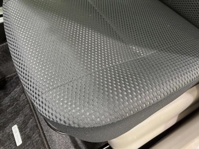 ミライース Ｘ　リミテッドＳＡ　衝突軽減装置　禁煙車　純正１４インチアルミホイール　ＣＤ再生　オーディオ　アイドリングストップ　横滑り防止装置　プライバシーガラス　電動格納ミラー　パワーウィンドウ　盗難防止装置　パワーステアリング（40枚目）