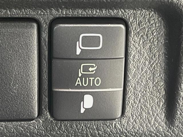 ヴェルファイア ２．４Ｚ　ゴールデンアイズ　サンルーフ　純正８型ナビ　バックカメラ　後席モニター　両側電動スライドドア　ウッドコンビステアリング　ＨＩＤヘッドライト　純正１８インチアルミ　ＥＴＣ　ドラレコ　パワーバックドア　コーナーセンサー（40枚目）