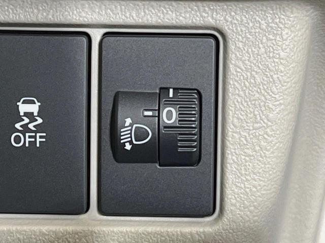 Ｎ－ＢＯＸ ベースグレード　純正８型ナビ　バックカメラ　電動スライドドア　衝突軽減装置　レーダークルーズ　禁煙車　コーナーセンサー　スマートキー　ＬＥＤヘッドライト　ＥＴＣ　オートマチックハイビーム　車線逸脱警報　オートライト（27枚目）